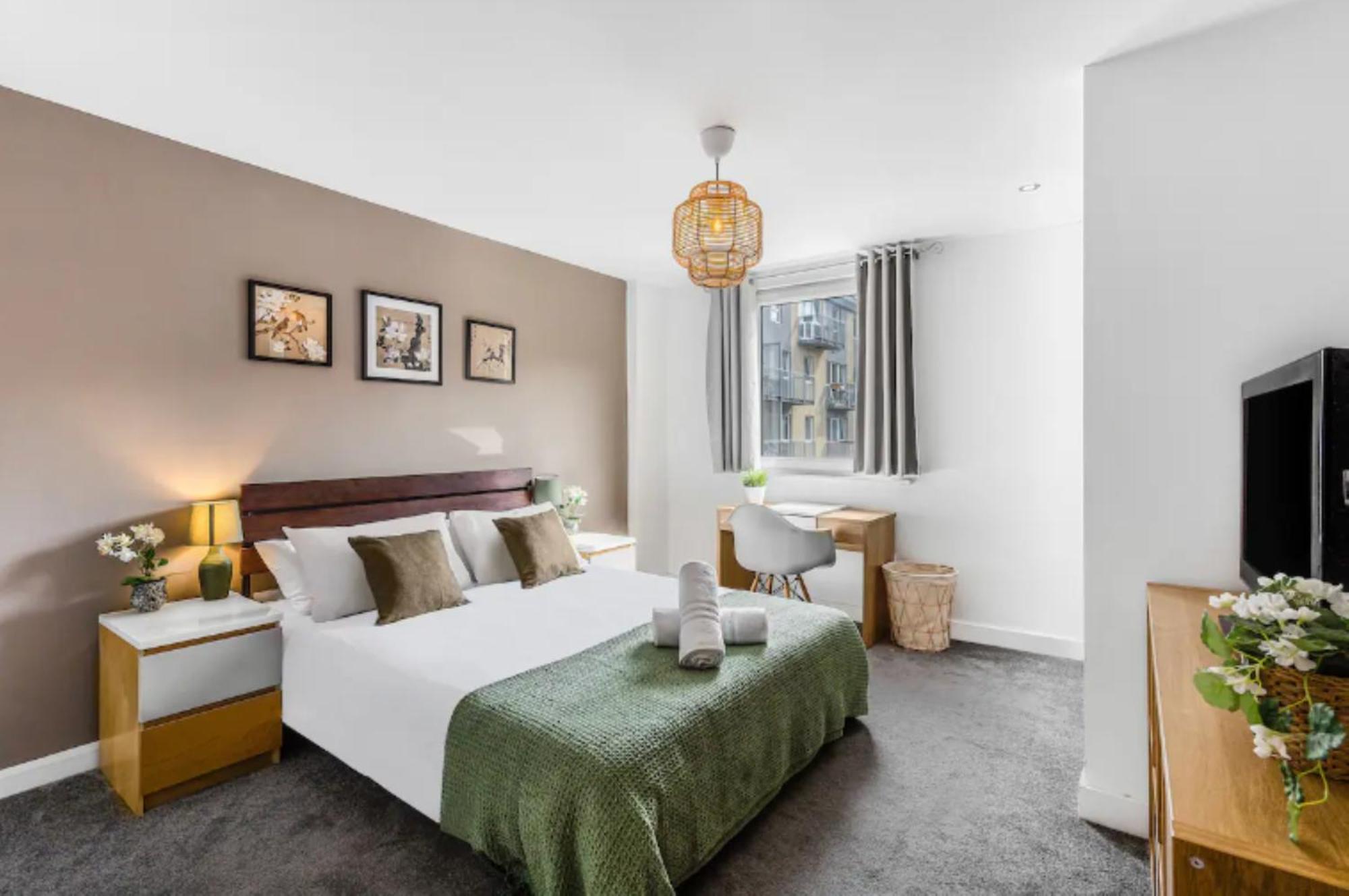 Oriental Suite 2 Bed 2 Bath Netflix And Free Parking, Games- Maihom 伯明翰 外观 照片