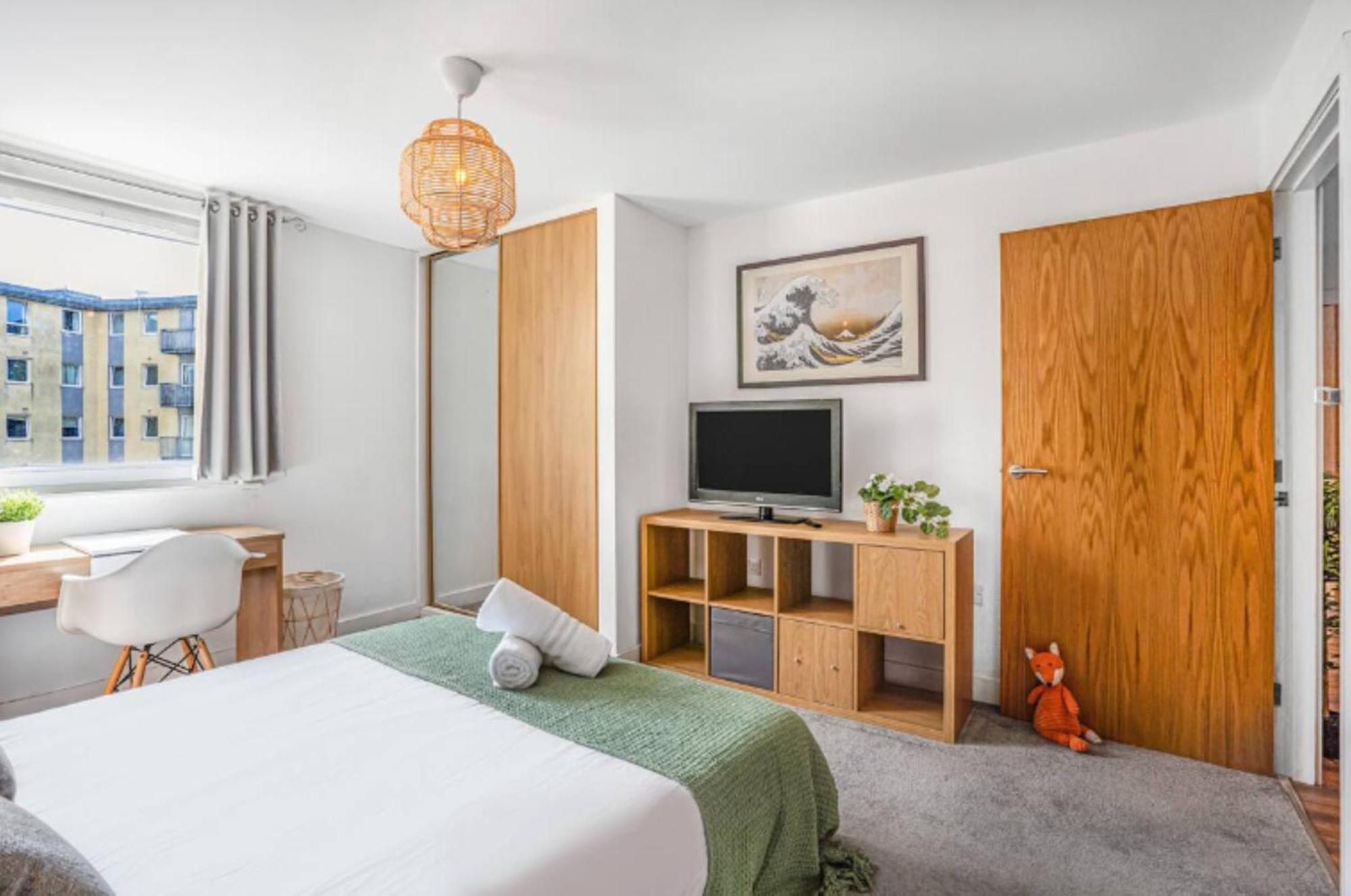 Oriental Suite 2 Bed 2 Bath Netflix And Free Parking, Games- Maihom 伯明翰 外观 照片