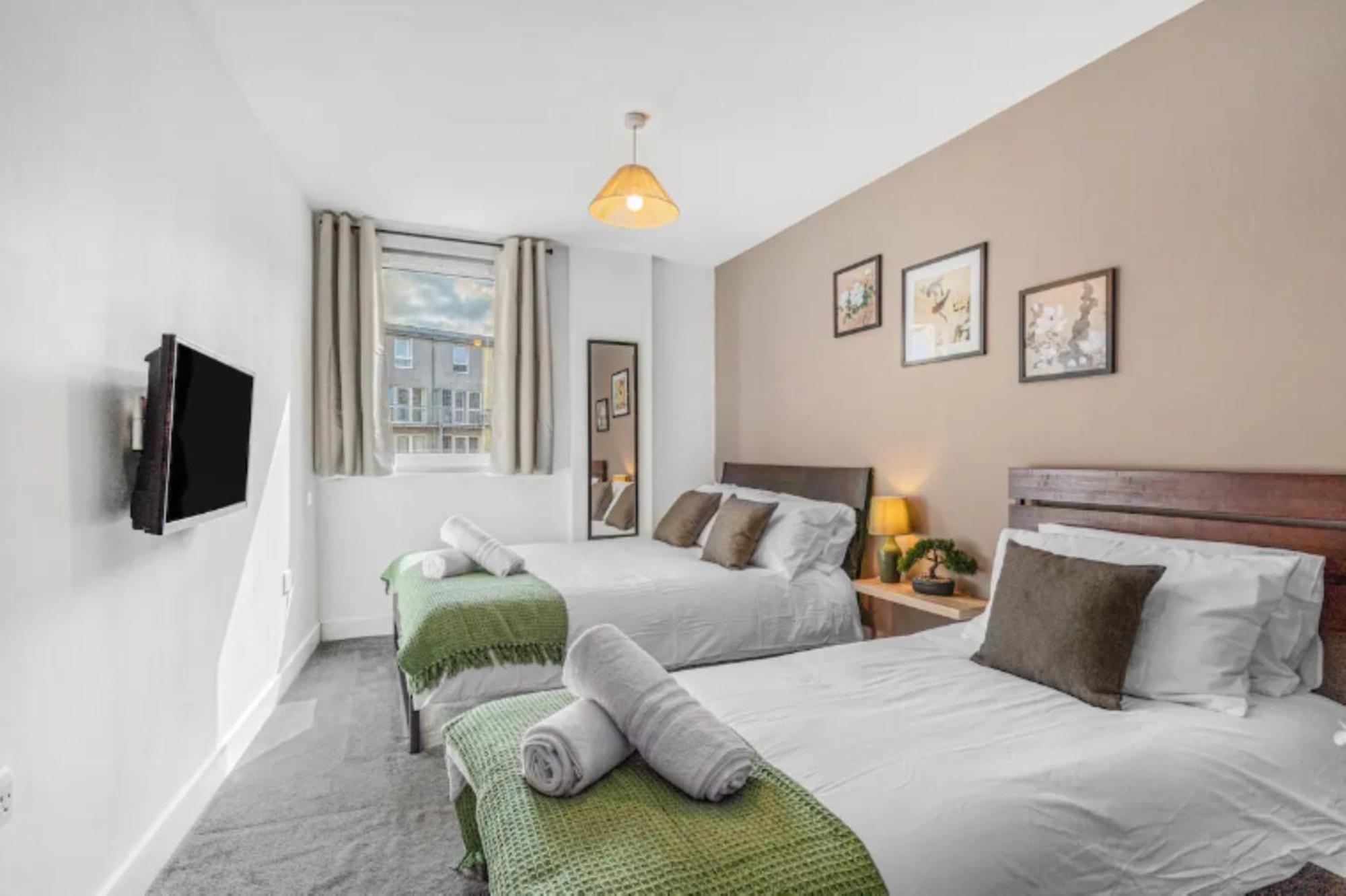 Oriental Suite 2 Bed 2 Bath Netflix And Free Parking, Games- Maihom 伯明翰 外观 照片