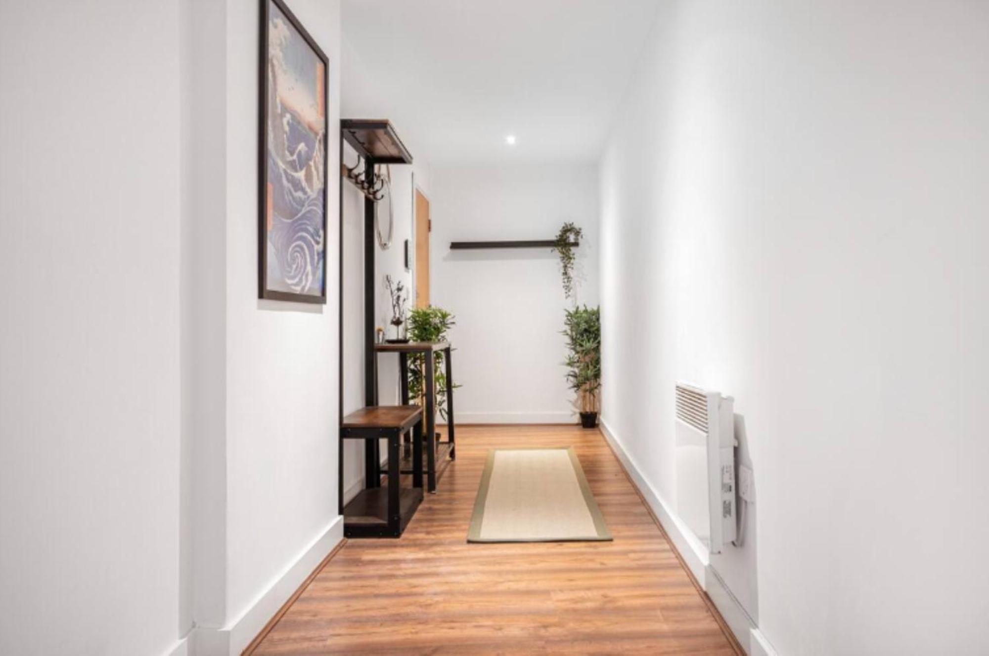 Oriental Suite 2 Bed 2 Bath Netflix And Free Parking, Games- Maihom 伯明翰 外观 照片