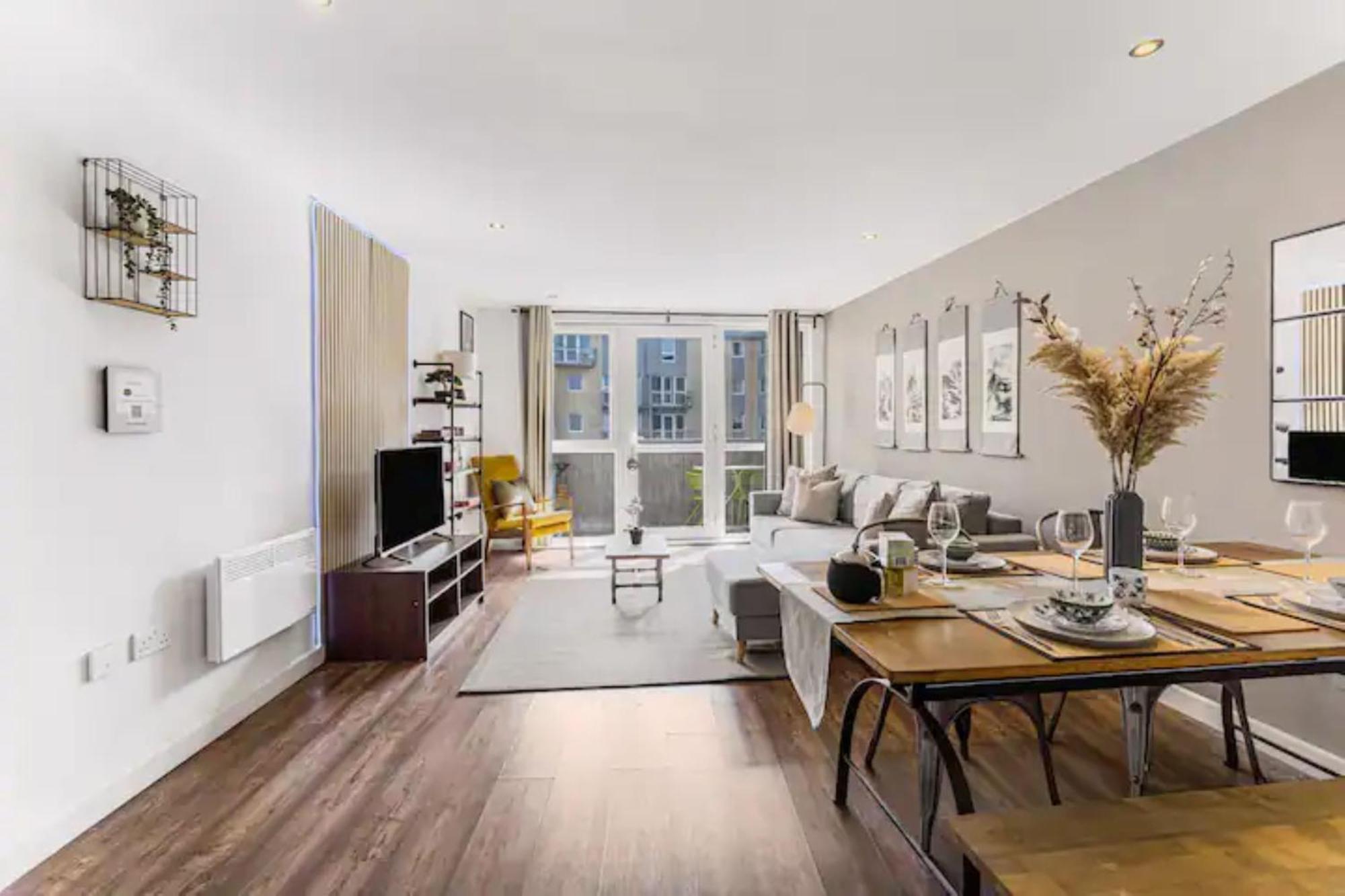 Oriental Suite 2 Bed 2 Bath Netflix And Free Parking, Games- Maihom 伯明翰 外观 照片